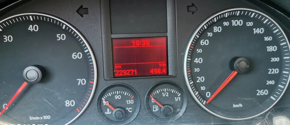 Volkswagen Golf cena 10500 przebieg: 229270, rok produkcji 2008 z Myszków małe 211